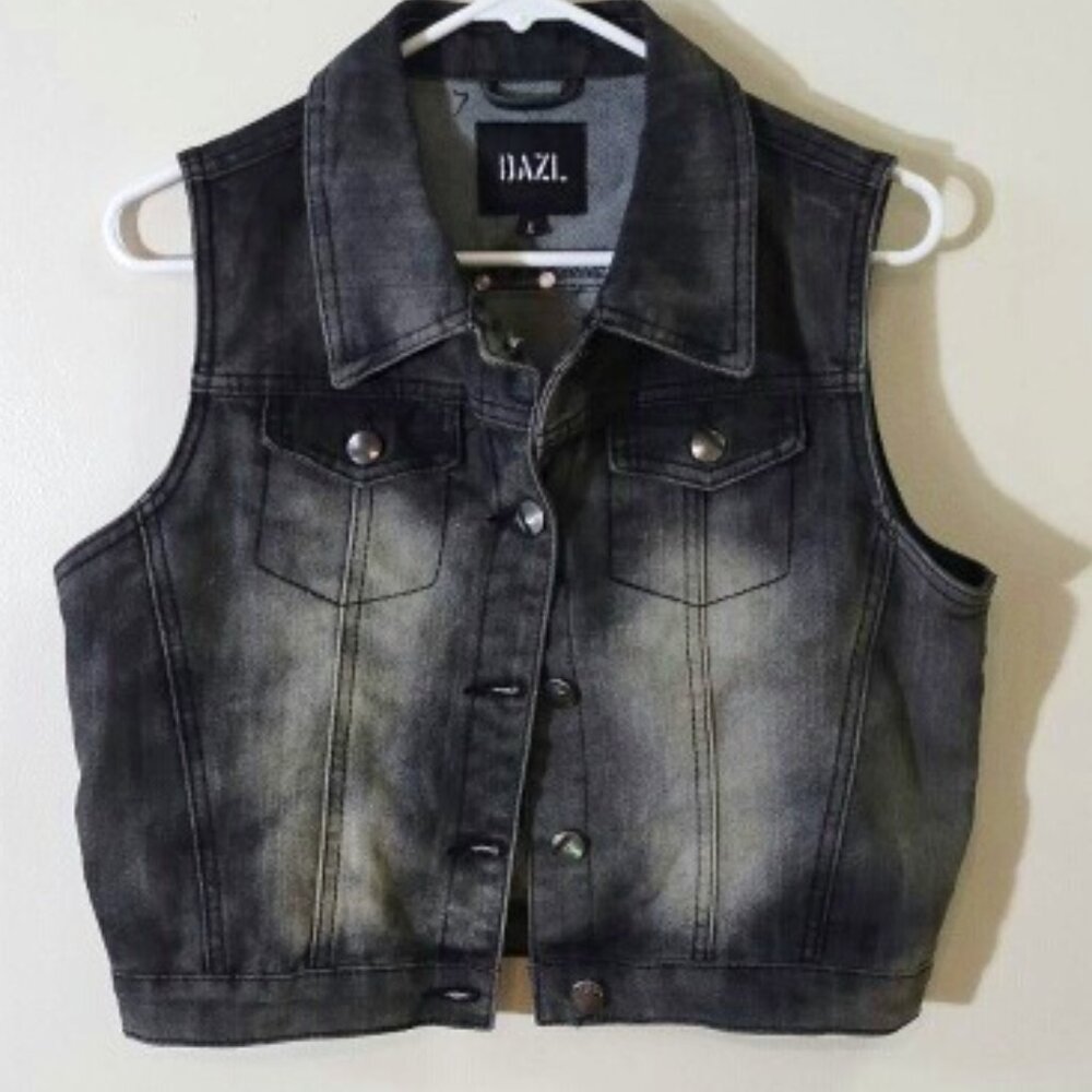 DAZL whitewashed black denim vest with fringe on back - girls XL/women's small